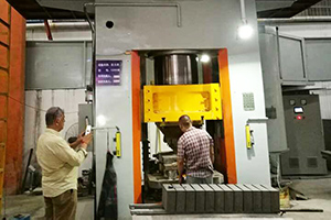 伺服压力机 伺服压力机